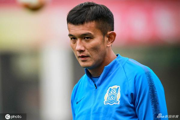 中超争冠队均输球！海港、申花亚冠均输球，退出争冠的蓉城取1分