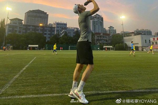 鲁尼吉格斯-万博体育(官网)官方网站-万博体育app官网下载-ManBetX