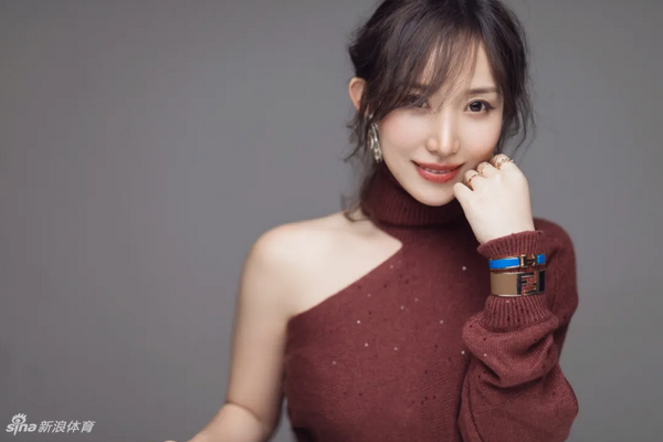 鲁尼：冠军容易被质疑，我之前对范戴克的言论确实有点不公平