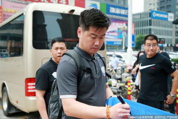 曼城 席尔瓦-乐鱼app(leyu)官方网站-乐鱼官网