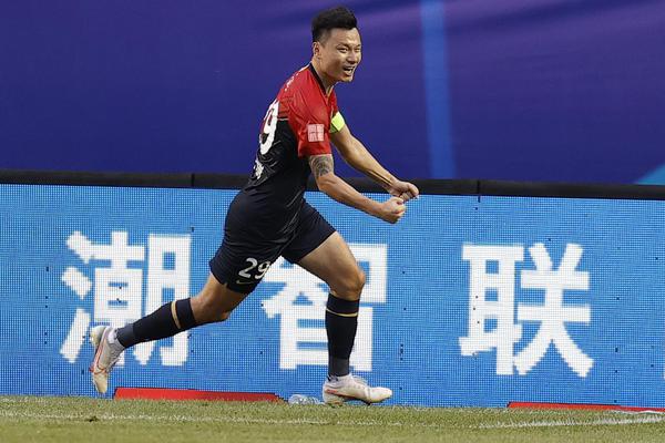 张玉宁59球超越巴坎布成国安队史第二射手，仅次张稀哲