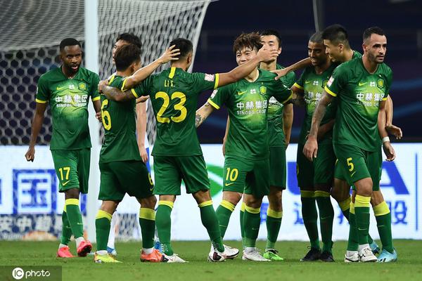 基德：欧文恢复进展顺利精神和身体状态都很好 无回归时间表