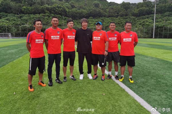 北青：足协将择期安排邵佳一上任发布会；国足恐最早明年初重组