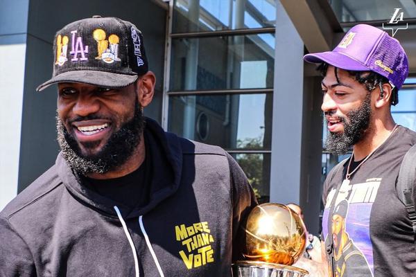 吉拉迪诺-乐鱼app(leyu)官方网站-乐鱼官网