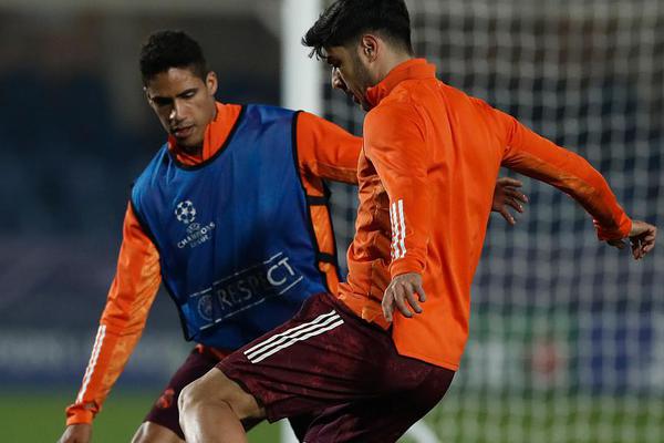 成都蓉城主場20梅州客家,帕拉西奧斯、木塔力甫破門