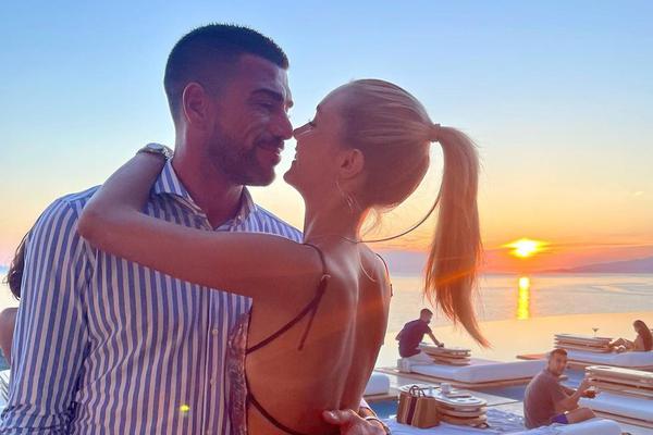 不咋地！维金斯16中6&三分6中1拿15分9板 出现4失误&正负值