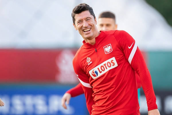 ??波波維奇本賽季執教馬刺2勝3負 臨時主帥米奇