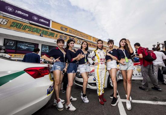 香港女车手杨嘉怡连续第二次挑战澳门大赛车
