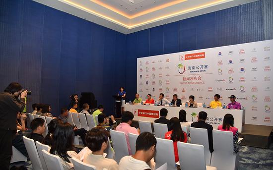 海南公开赛新闻发布会三亚召开 _中国报道