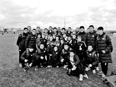 赴法培训启发成都足球教练