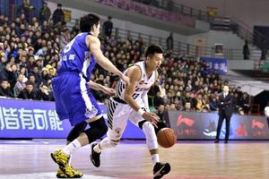 辽宁103-97险胜江苏 贺天举25分郭少15+6