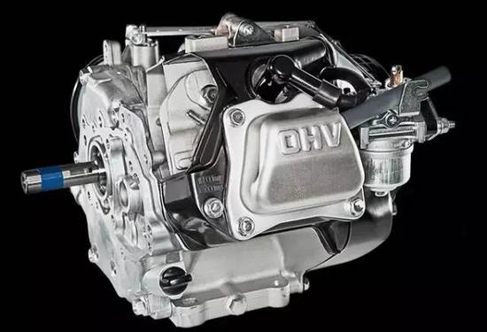 雪山飞猫!北极动力雪地摩托三兄弟_冰雪-其他