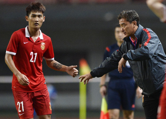 奥运会预赛名单公布:男足廖力生10号 卡塔尔最