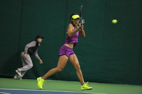 ITF青少年深圳网协站完美收官 男女头号种子均