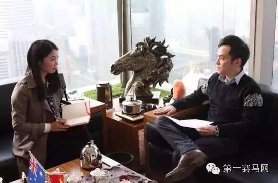 梁超接受第一赛马网专访中