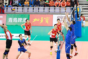 上海男排3-0山东夺半决赛首回合胜利 朱里奥18分