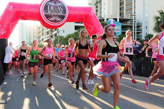 世界十大女性马拉松赛事 超高颜值妙趣横生_跑