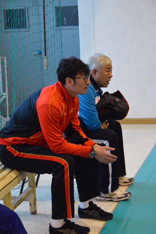 辽宁男排主帅隋盛胜
