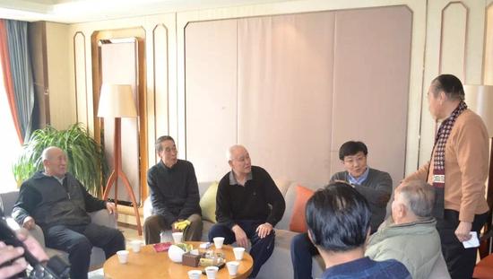 辽足俱乐部宴请功勋老教练