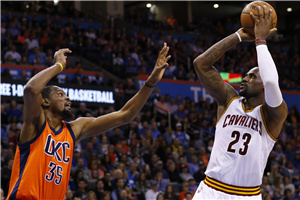 欧文早退詹姆斯25+11+7 阿杜26分雷霆负骑士