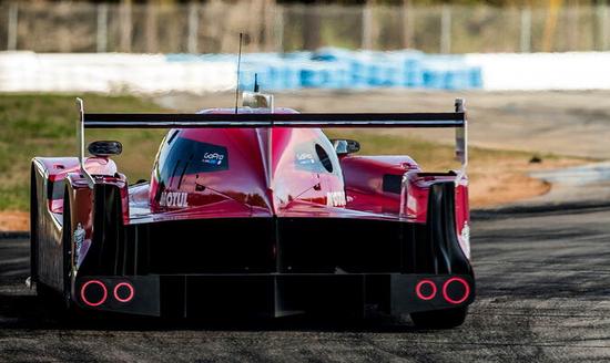 齐尔顿认为，日产GT-R LMP1，没法把它称为赛车。