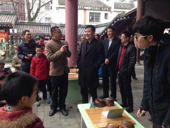 赣州棋迷回答问题
