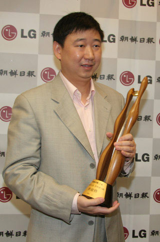 俞斌在围棋上是世界冠军水准
