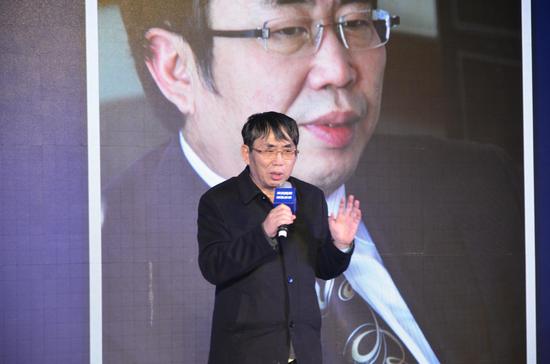 老聂不信机器能赢