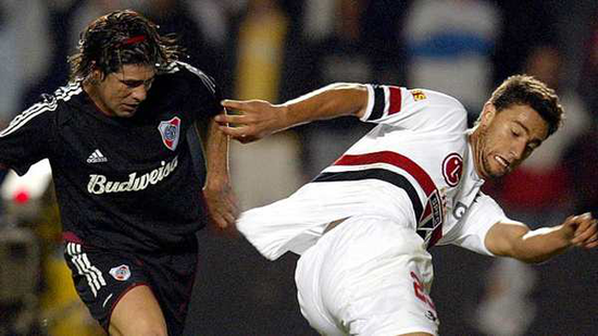 [章鱼彩票]10日单关:强强对话 河床主场力斩来