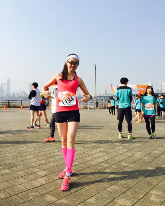 者亲历首尔马拉松 鞋带却成路上绊脚石_跑步频