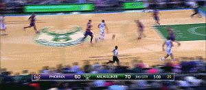 动图-字母哥运球快攻贯全场 大步上篮得手命中_nba