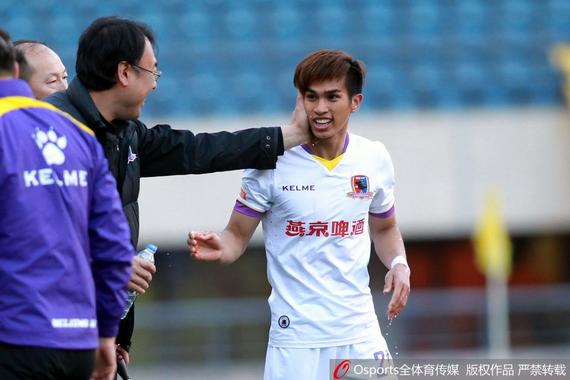 北控功臣:让我上场就是进攻