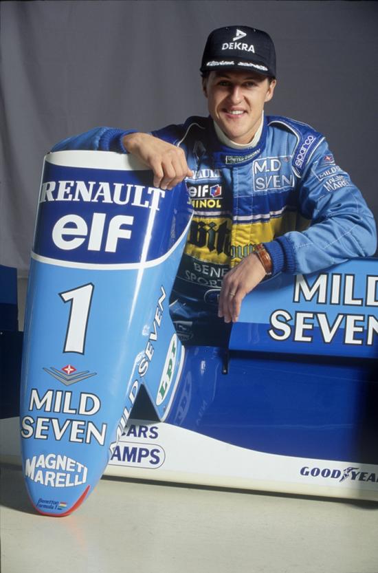1995年，舒马赫驾驶贝纳通-雷诺赛车夺冠