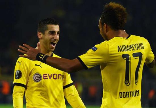 姆希塔良和奥巴梅扬被视为格策和莱万的替代者