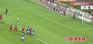 关震罚进点球立功 百场比赛收进球|gif