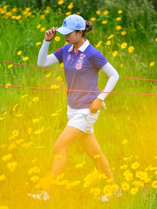 别克赛冀怡帆收获新鲜感受 爱马术学英文多才