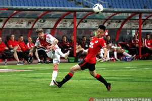友谊赛-阿贾克斯快发任意球定胜 宏运0-2不敌对手