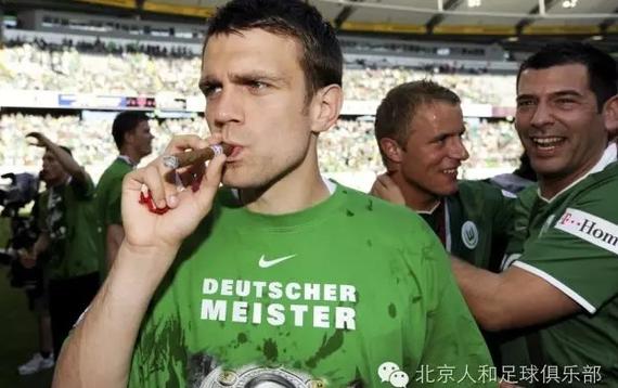 米西莫维奇和熊孩子们的故事