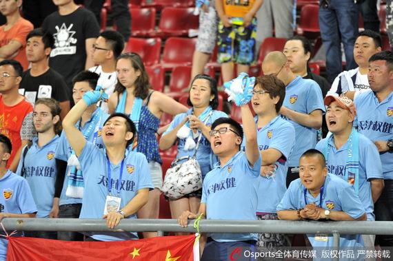 权健球迷赛后高喊下课|GIF