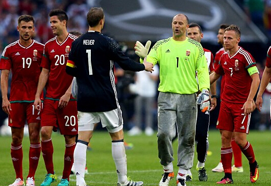 欧洲杯秋裤哥来了!历史第1人 他能防住C罗吗_