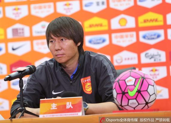 李铁:鲁能强大赢球很提士气 _手机新浪网