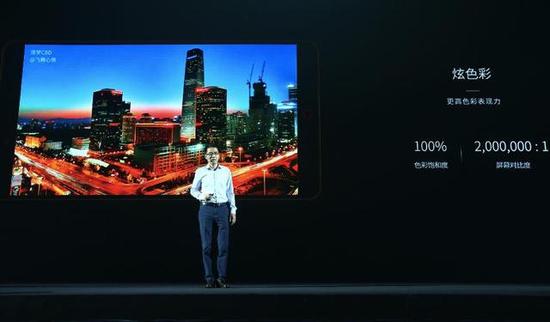 努比亚携手C罗玩转大不同 摄影神器Z11 Max来