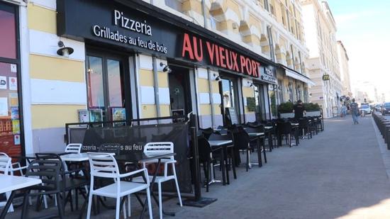 冲突现场的这家小店