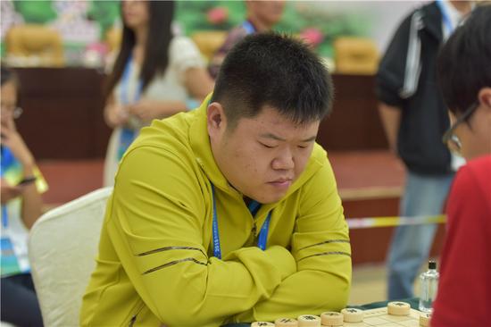 象棋特级大师王跃飞