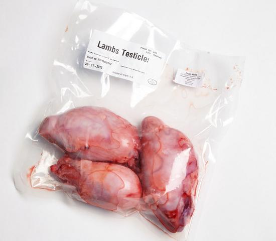 欧洲杯16强队奇葩习惯:吃羊睾丸+腐肉 你敢吗?_2016欧洲杯_新浪竞技风暴_新浪网