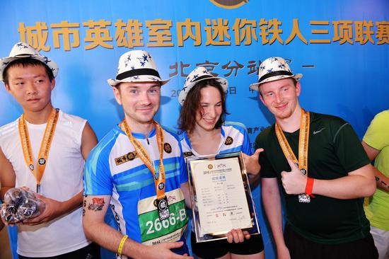 城市英雄室内迷你铁人三项联赛北京站完美落幕