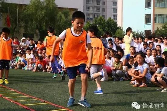 鲁能济南足球项目学校成立_手机新浪网