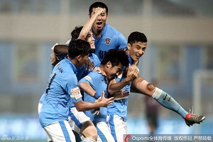 足协杯-本土三将携手建功 权健3-1辽足晋级8强