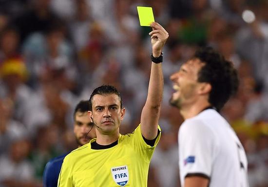 观点:规则坑了德国威尔士 5场吃2黄就停赛太冤