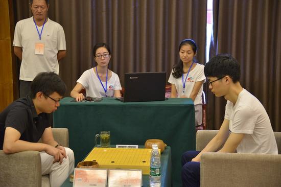 刘星主将负李东勋